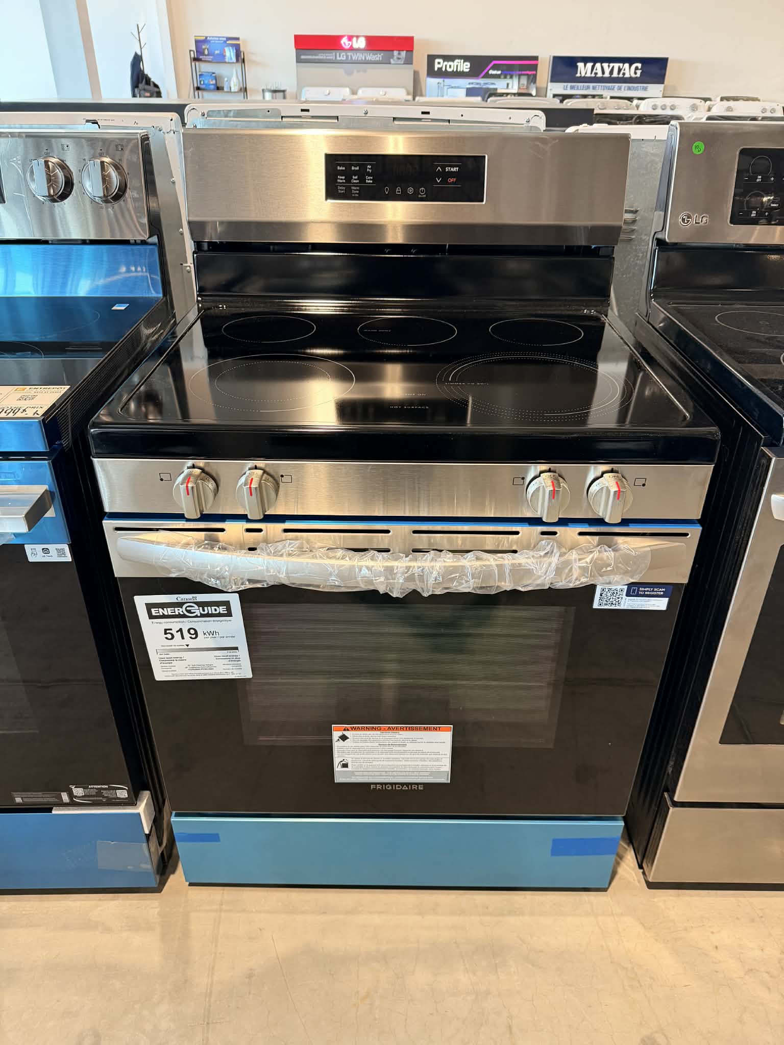 Cuisinière Frigidaire à convection 5.3 pi3 - FCRE308CAS – Image 6